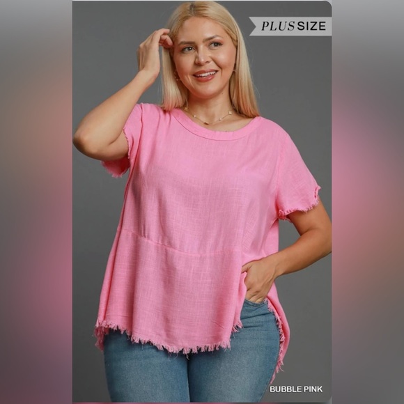 Umgee Linen V-Neck Lace Puff Sleeve Top main image 1